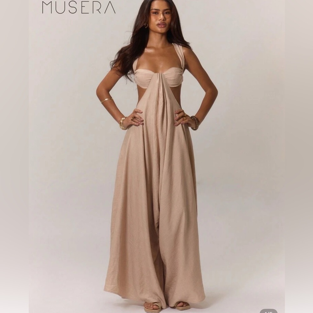 Wide Leg Backless Jumpsuit